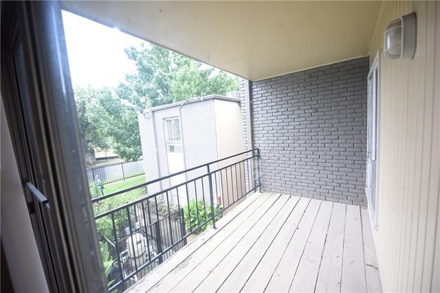 Building Photo - 2833 Kings Rd