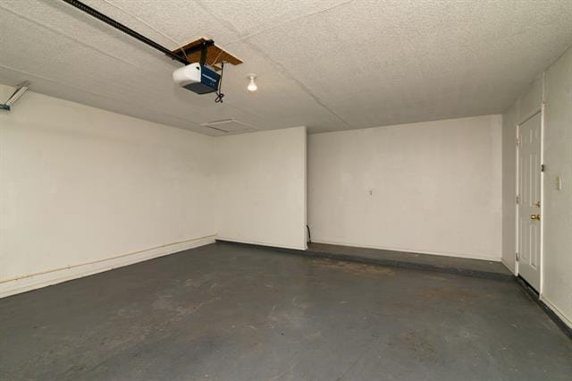 Building Photo - 6631 Parkview Ln