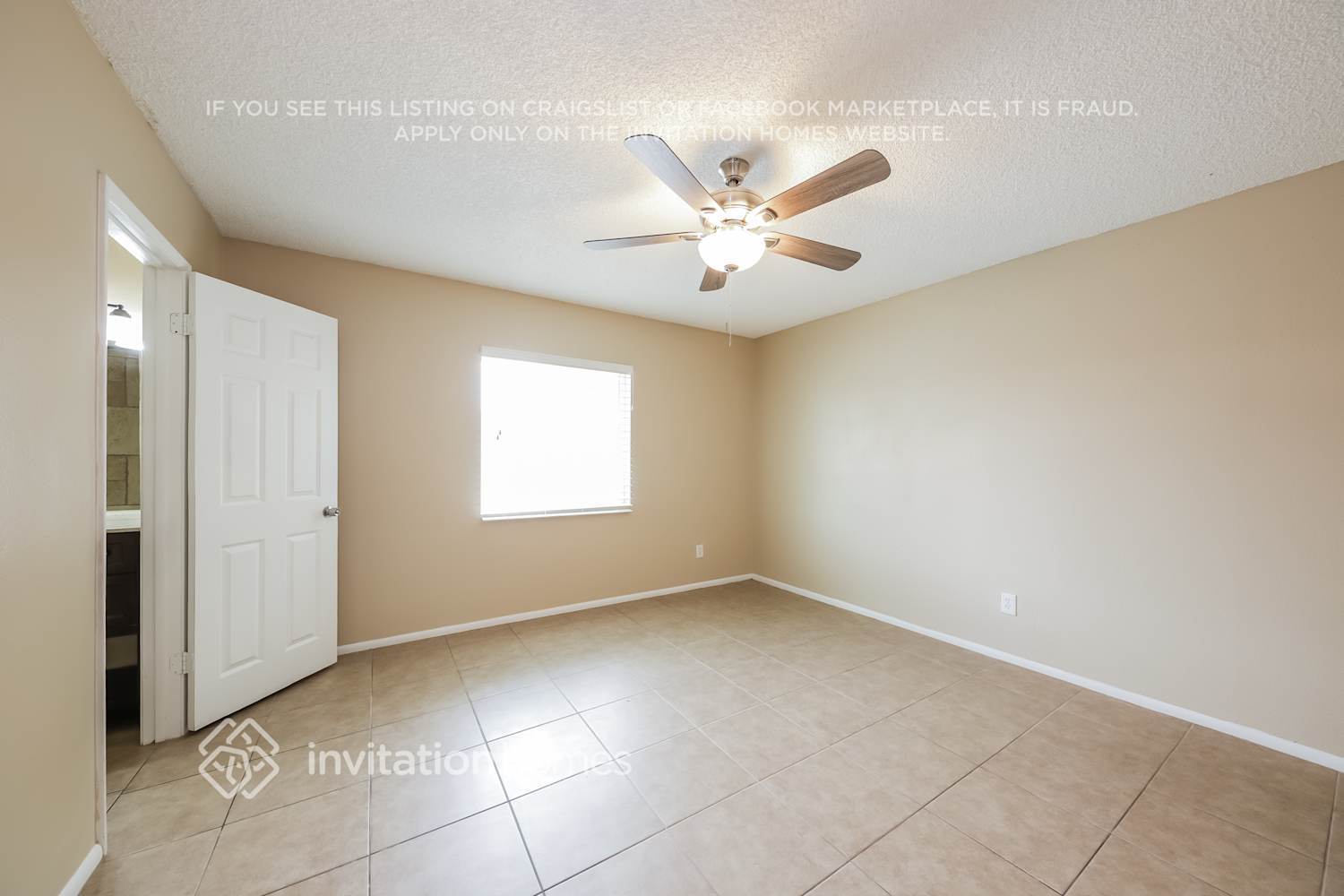 Building Photo - 9635 N 35th Ln