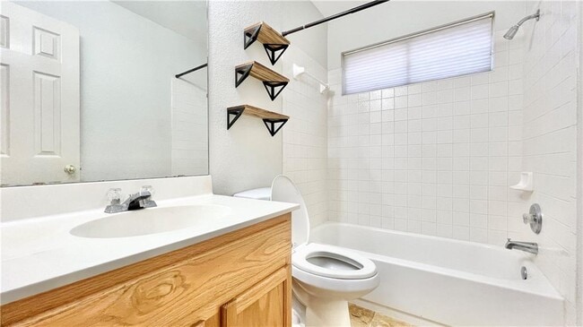 Building Photo - 3553 Rock Shelf Ln