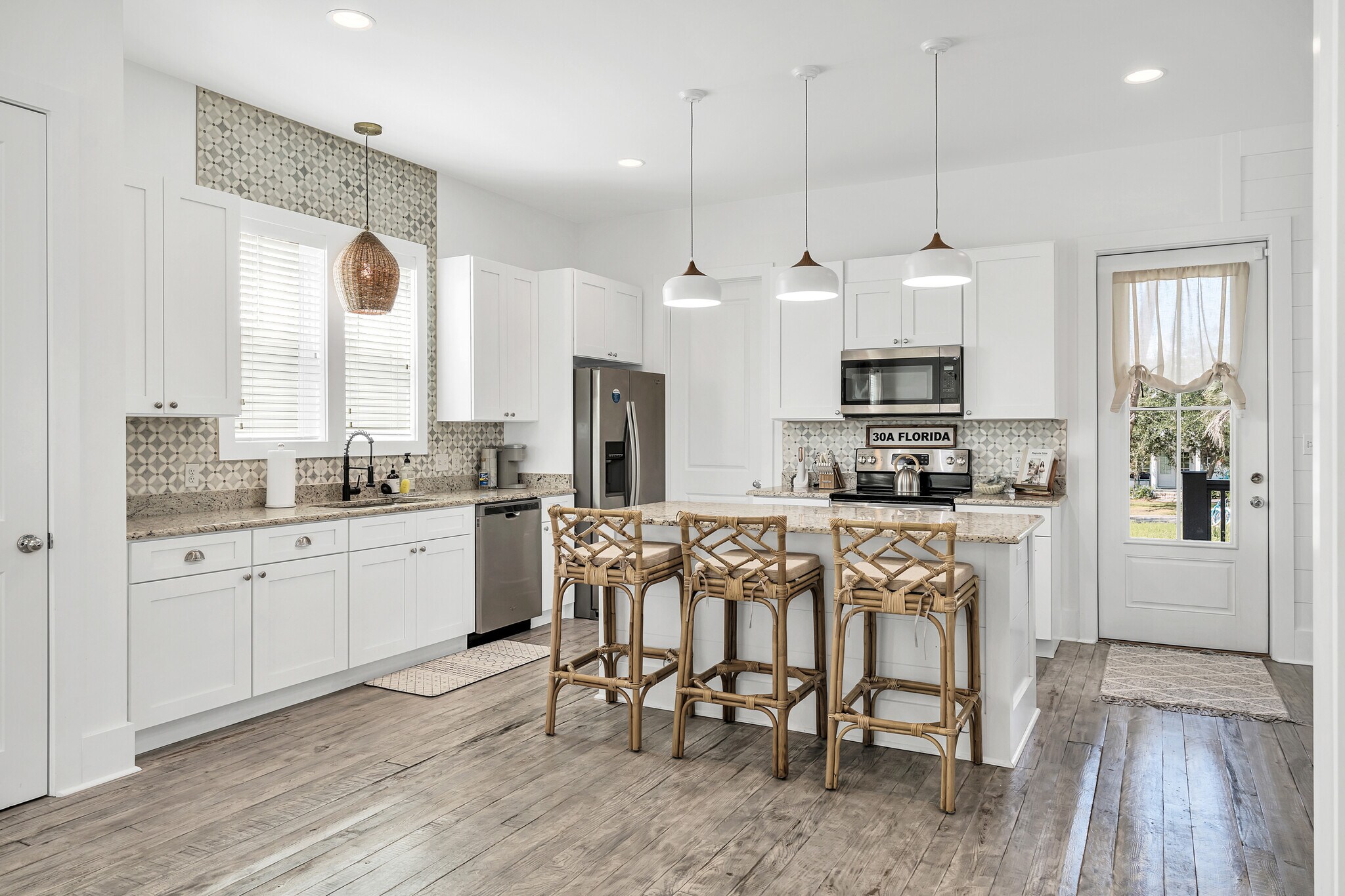 Building Photo - 35 Abbie Rd