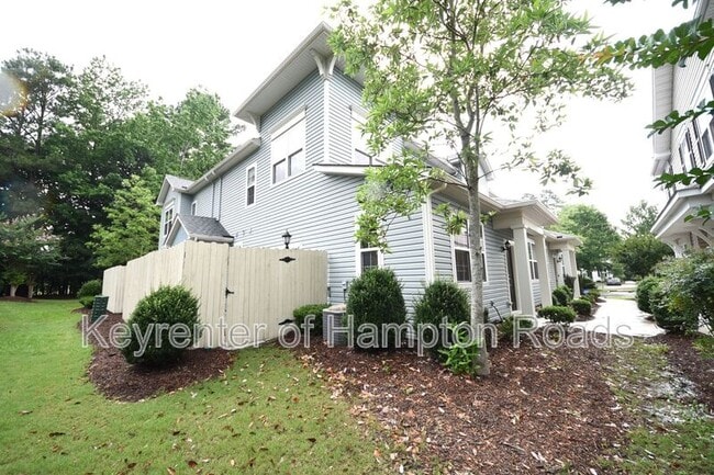 Building Photo - 1407 Rollesby Way