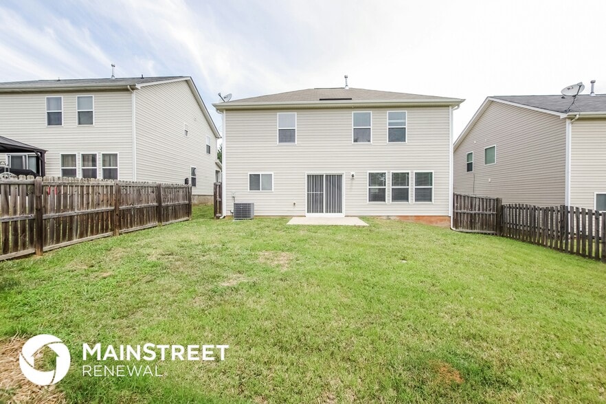 Building Photo - 15810 Normans Landing Dr