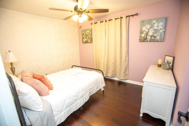 Building Photo - 107 Navaho Ct