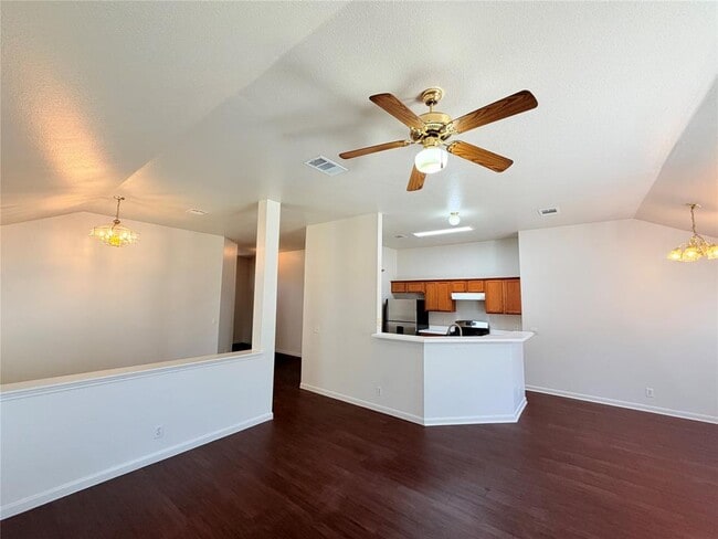 Building Photo - 124 Estate Cove