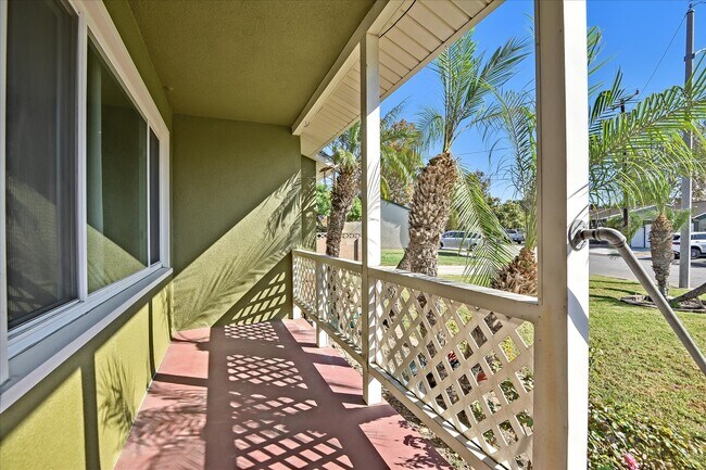 Building Photo - 9239 Bonavista Ln