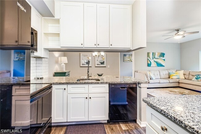 Building Photo - 6361 Aragon Way