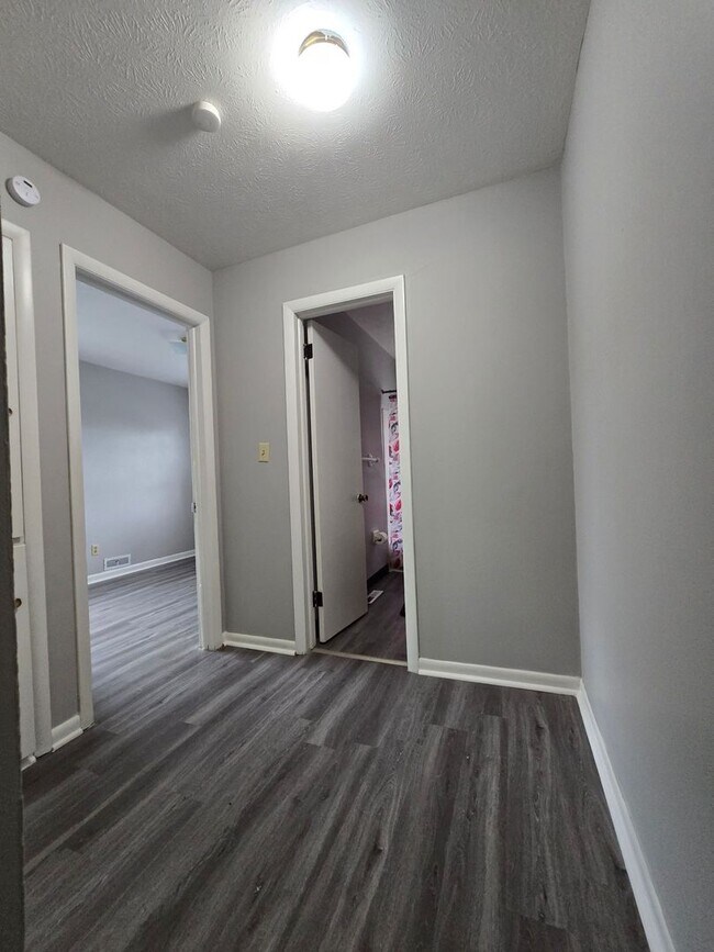 Building Photo - 3674-3680 SOUTH MCCARLEY DRIVE
