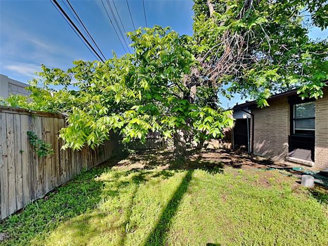 Building Photo - 12043 High Meadow Dr