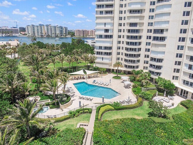 Building Photo - 550 S Ocean Blvd
