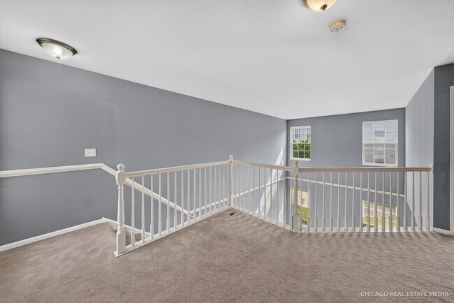 Building Photo - 1286 W Black Wolf Rd
