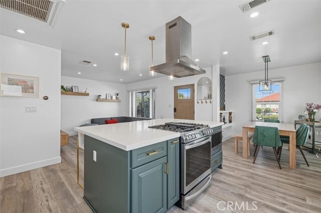 Building Photo - 5030 W 130th St