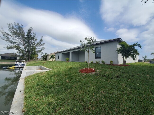Building Photo - 3418 SW 17th Ave