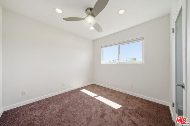 Building Photo - 510 Pacific Ave