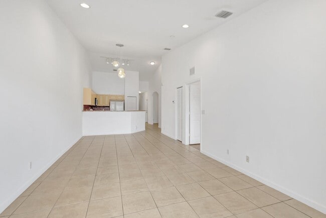 Building Photo - 9820 Galleon Dr