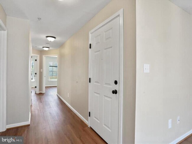 Building Photo - 11312 King George Dr