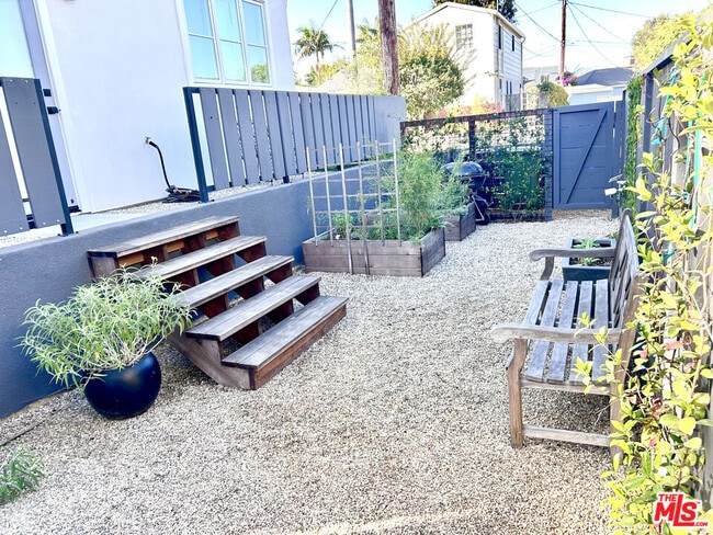 Building Photo - 16017 Ysidro Pl
