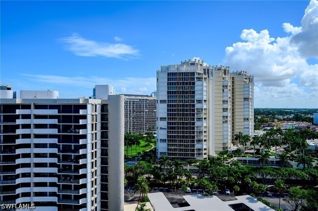 Building Photo - 4001 Gulf Shore Blvd N