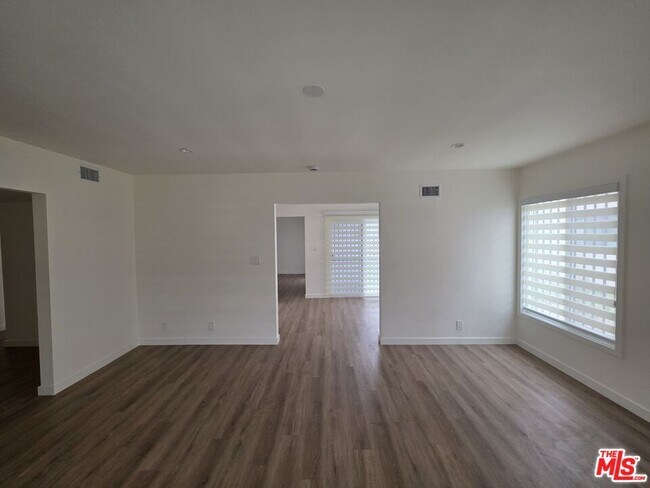 Building Photo - 2908 141st Pl