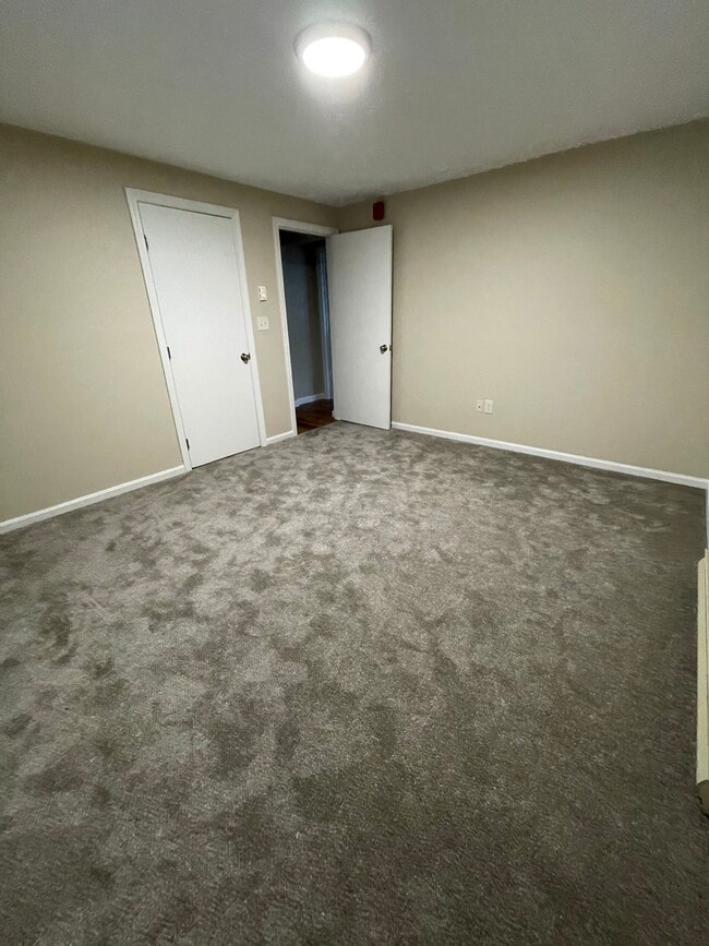 2nd bedroom - 30 Poland St