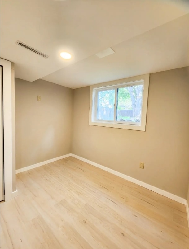 Building Photo - 7201 79th Ave N