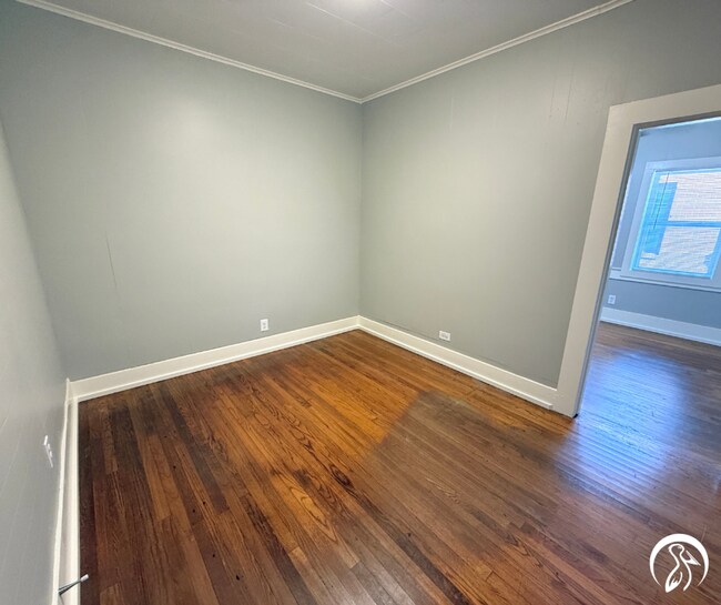 Building Photo - Spacious and Convenient