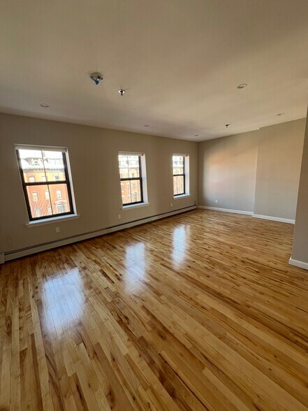 Building Photo - 459 Massachusetts Ave