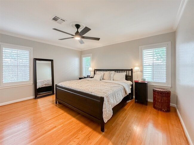 Building Photo - 3107 Broadmead Dr