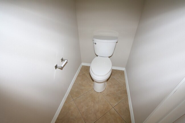 Building Photo - 2531 Llano Springs Dr