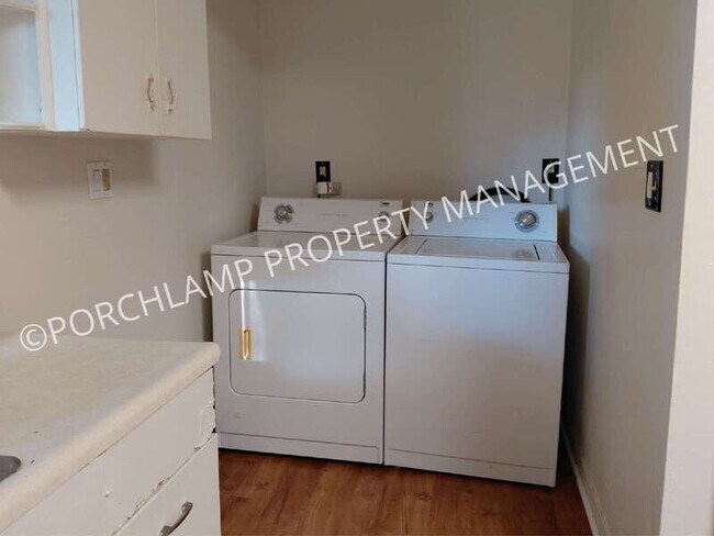 Building Photo - 1780 Ruddiman St