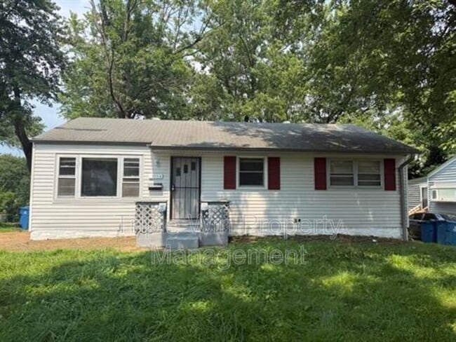 Building Photo - 1113 Highmont Dr