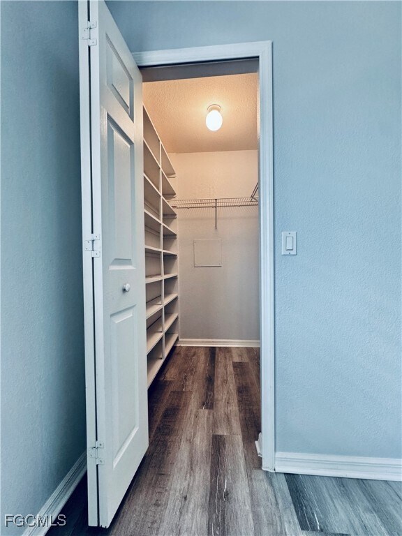 Building Photo - 1320 SE 6th Ave