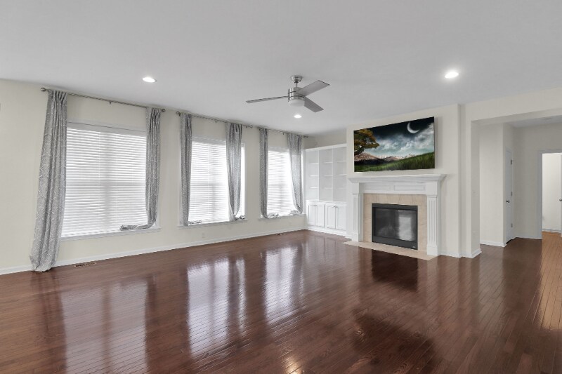 Building Photo - 6743 Palmetto Dr