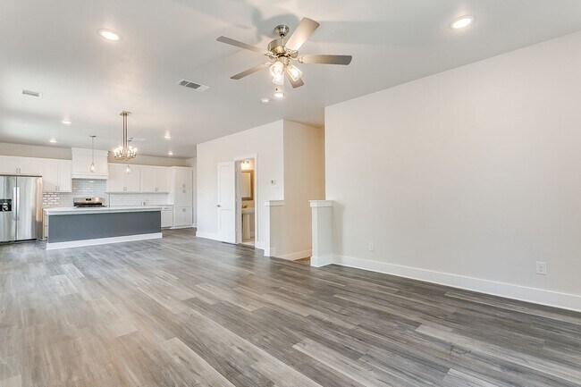 Building Photo - 3135 Greene Ave