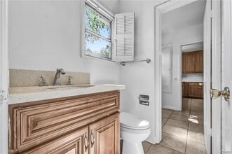 Building Photo - 2976 Lombardy Rd