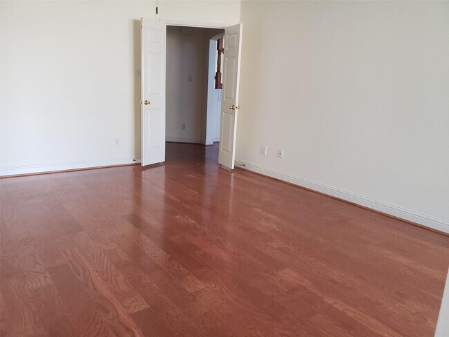 Building Photo - 5319 Ashley Way Ct