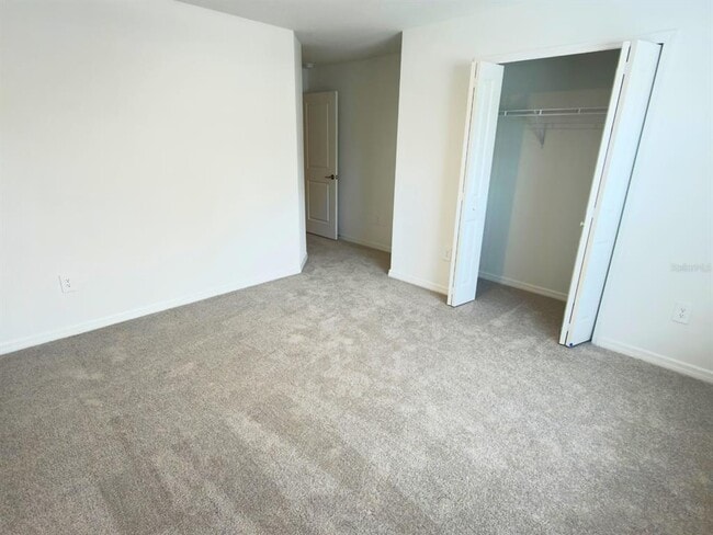 Building Photo - 2318 Allium Roseum Ln