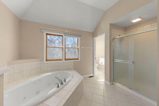 Building Photo - 442 Mallard Point Dr