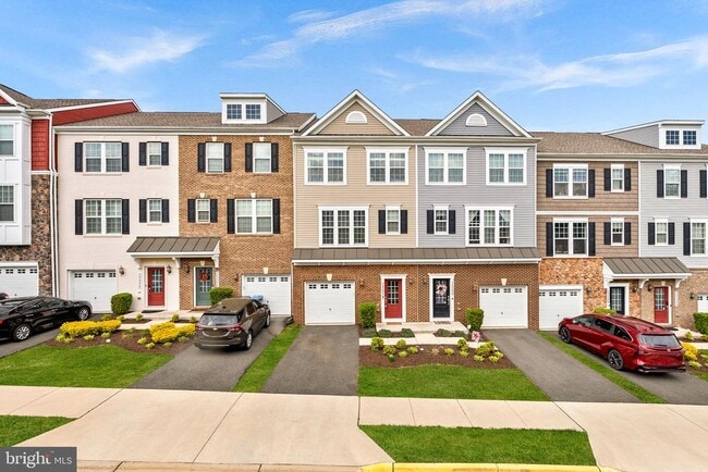 Building Photo - 15292 Westham Ct