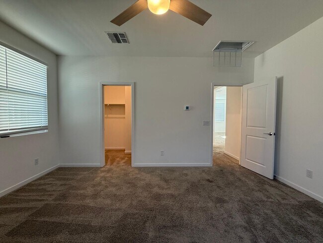 Building Photo - 17760 W Cassia Way