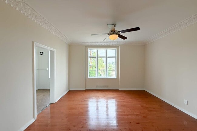 Building Photo - 1314 Hayworth Ave