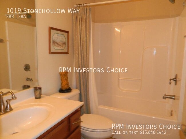 Building Photo - 1019 Stonehollow Way
