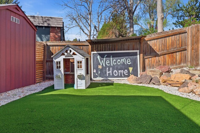 Building Photo - 7105 W 34th Pl