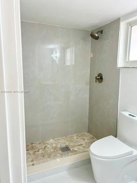 Building Photo - 505 NW 177th St