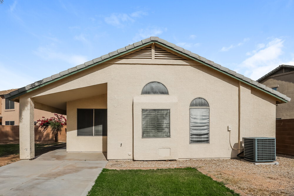 Building Photo - 8026 S 48th Dr