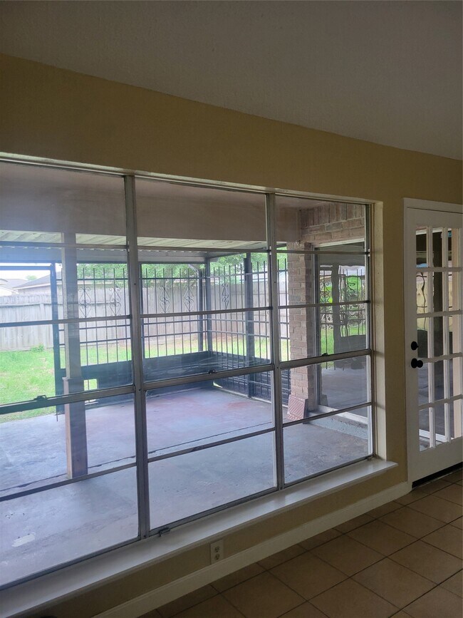 Building Photo - 19330 Cypress Bay Dr