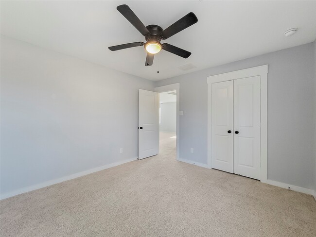 Building Photo - 16807 Lisbon Ln