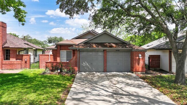 Primary Photo - 16106 Golden Sands Dr