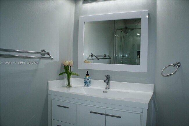 Building Photo - 1096 Fairfield Meadows Dr