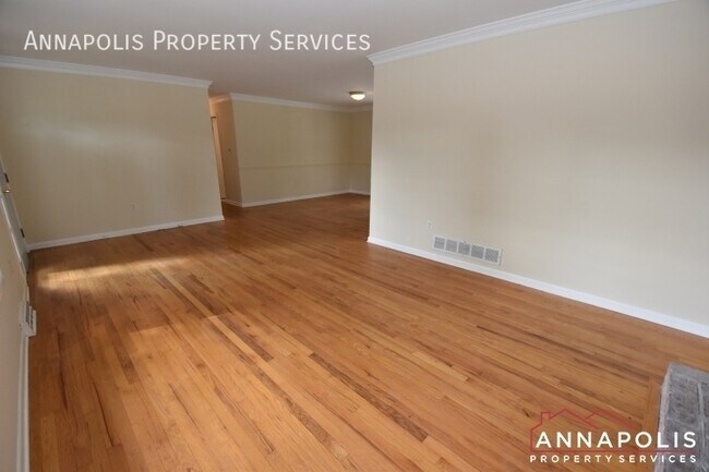 Building Photo - 708 Harness Creek View Dr